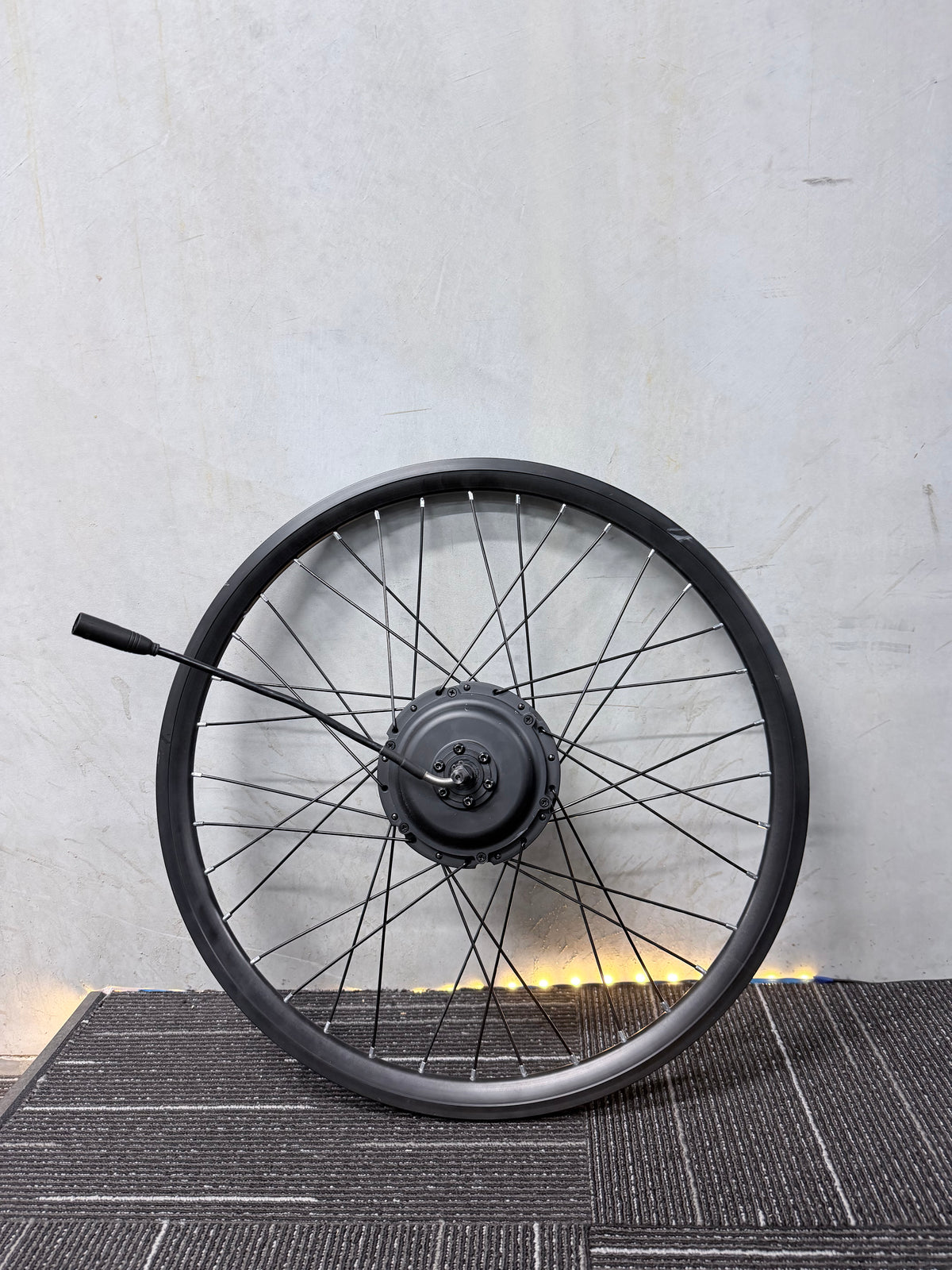 Mamba Rear Motor Wheel | 27.5” & 29” | Peak 750W | Compatible with Venom / Antidote / Double Strike - Avocado eBike